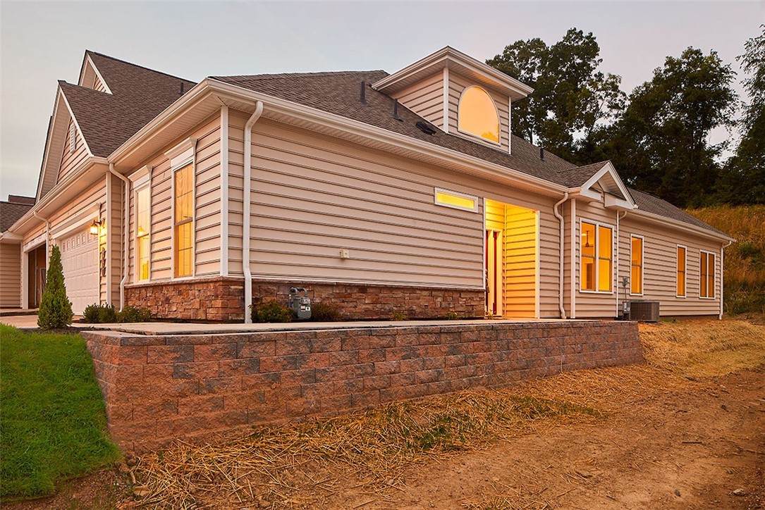 6037 Liberty Blvd - Photo 1