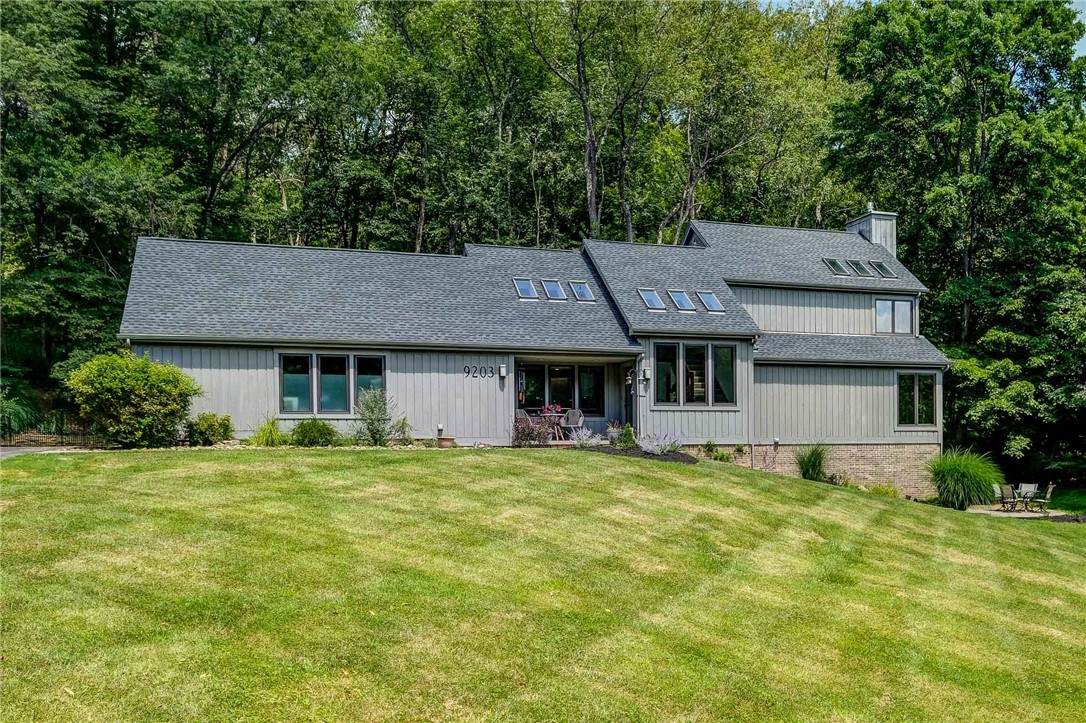 9203 Marymont Dr - Photo 1