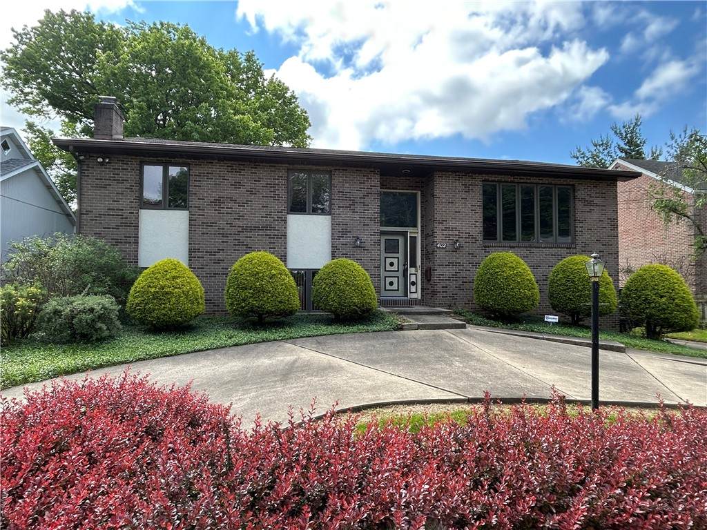 402 Woodside Road - Photo 1