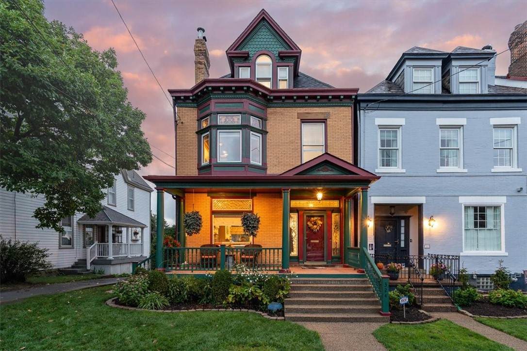 324 Linden Ave - Photo 1