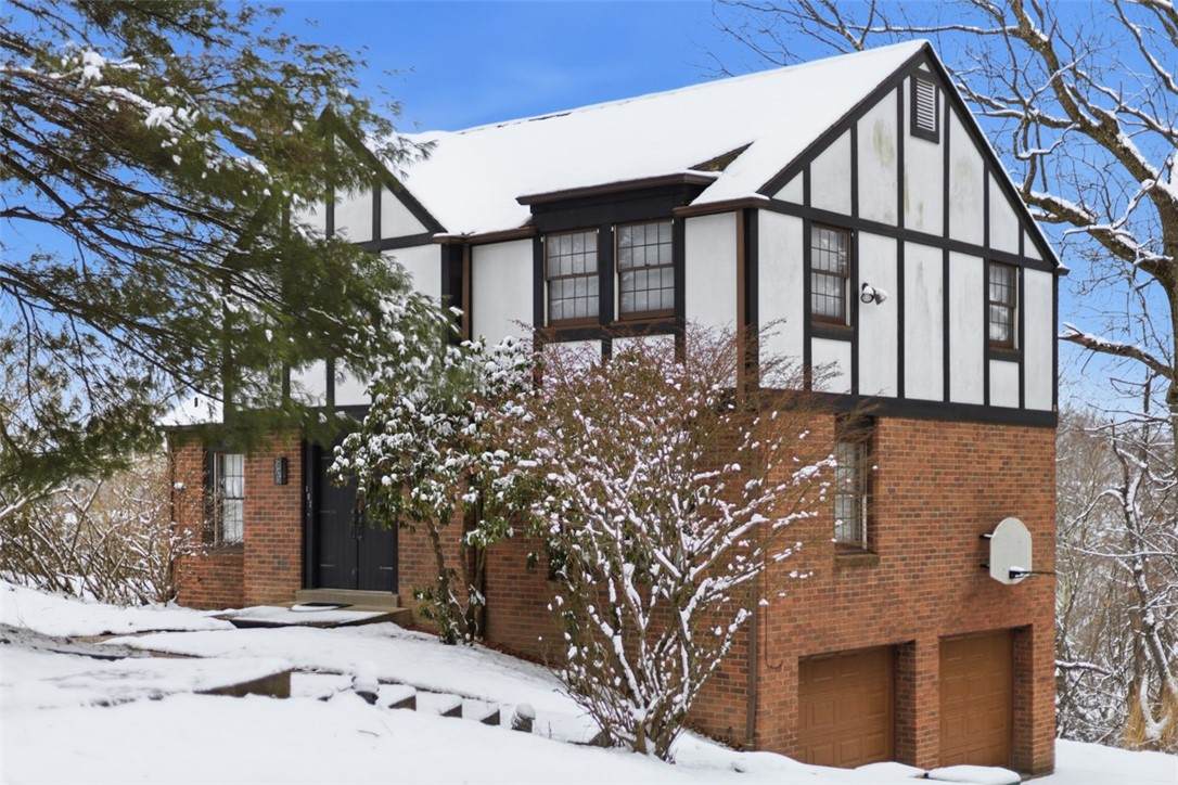 102 Alleyne Drive - Photo 1