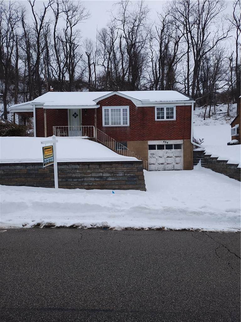 404 Mahoning Avenue - Photo 1