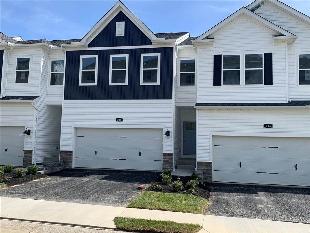 216 Paddock Lane - Photo 1