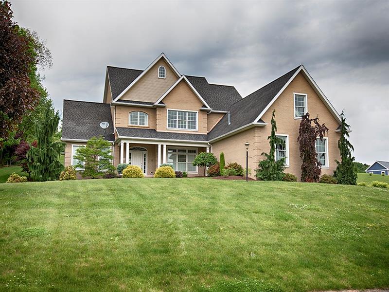118 Crystal Drive - Photo 1