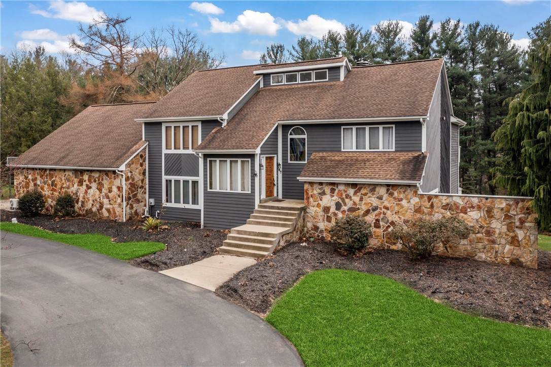 4400 Twin Oaks Drive, Murrysville, PA 15668 (MLS 1604855) Keystone Real Estate