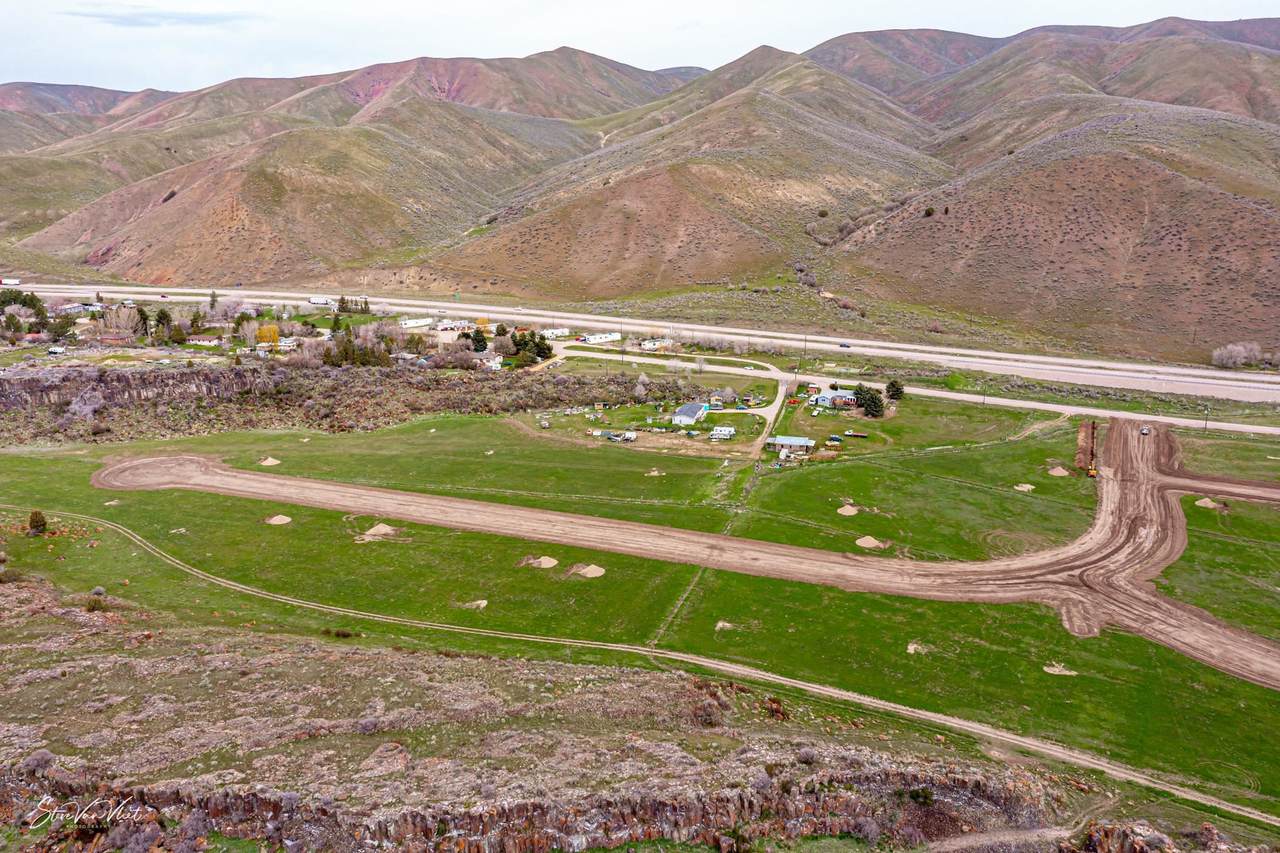Lot 6 BLK 3 Old Canyon Dr. - Photo 1
