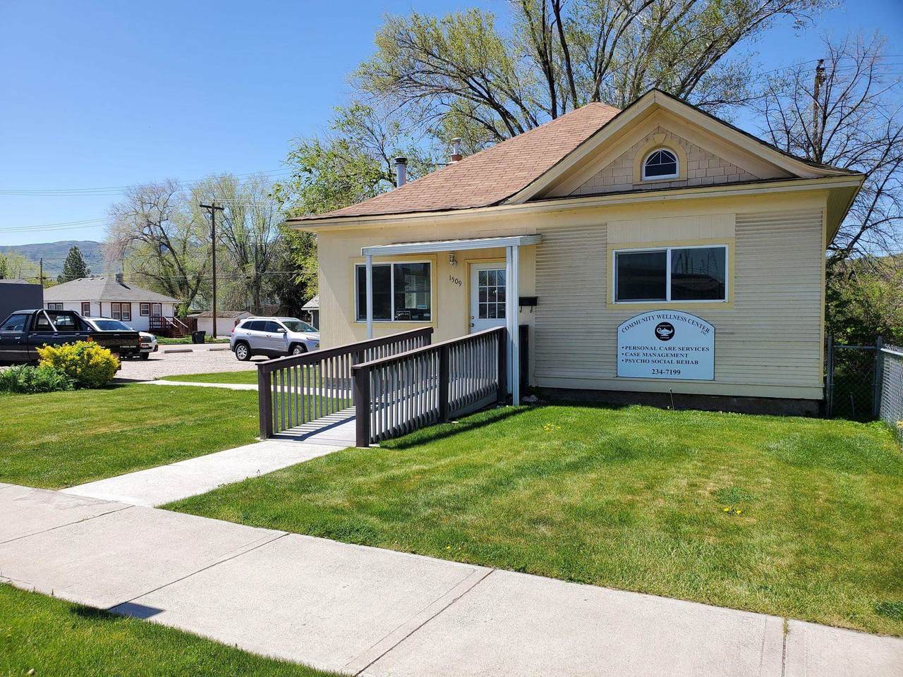 1509 Arthur Ave. - Photo 1