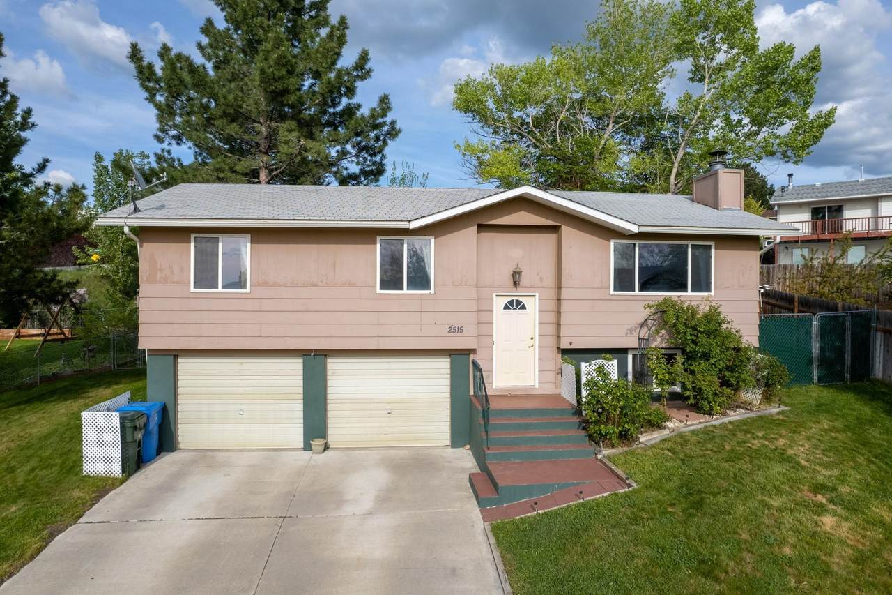 2515 Woodhill Way - Photo 1