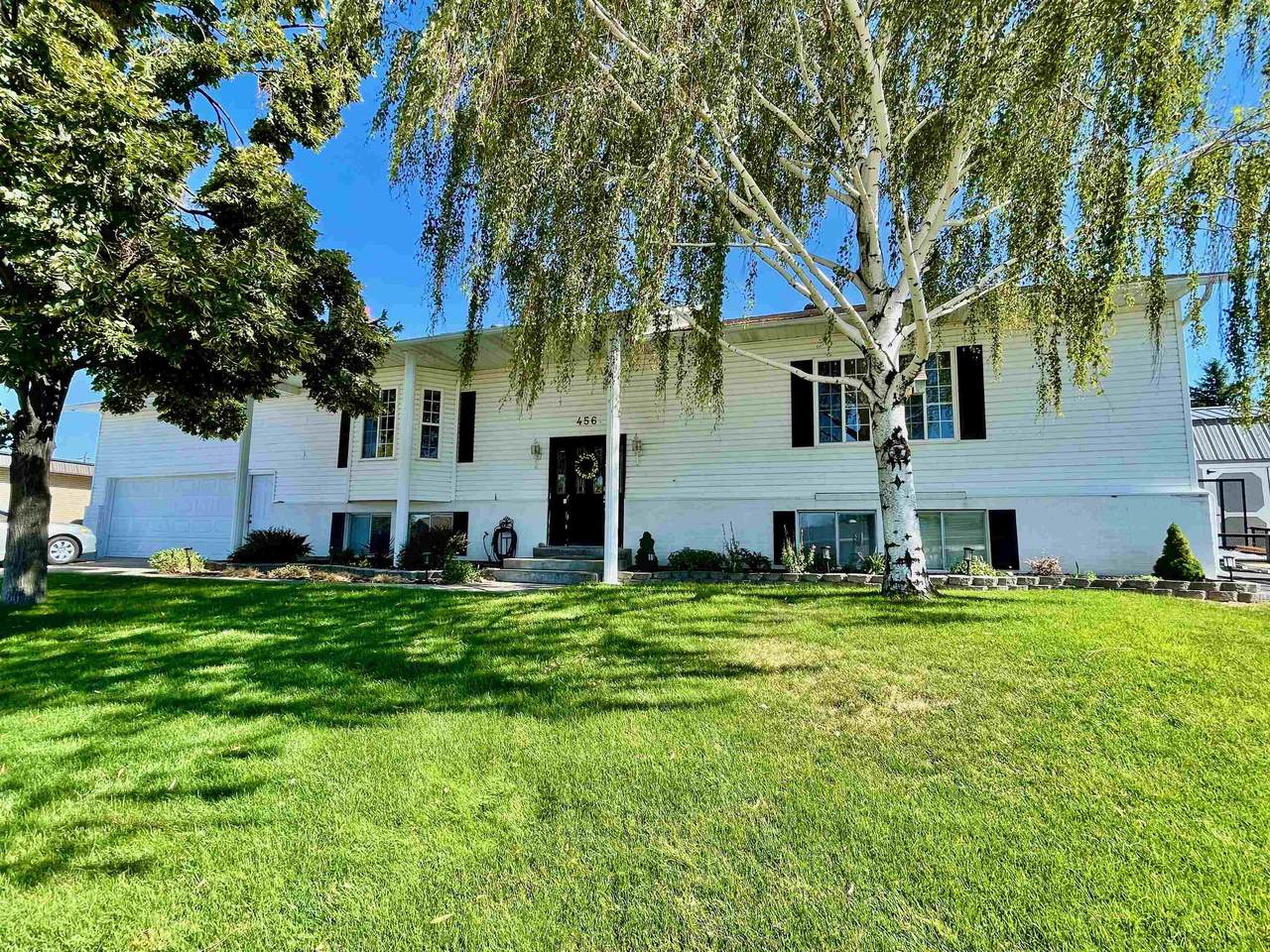 456 Fairway - Photo 1