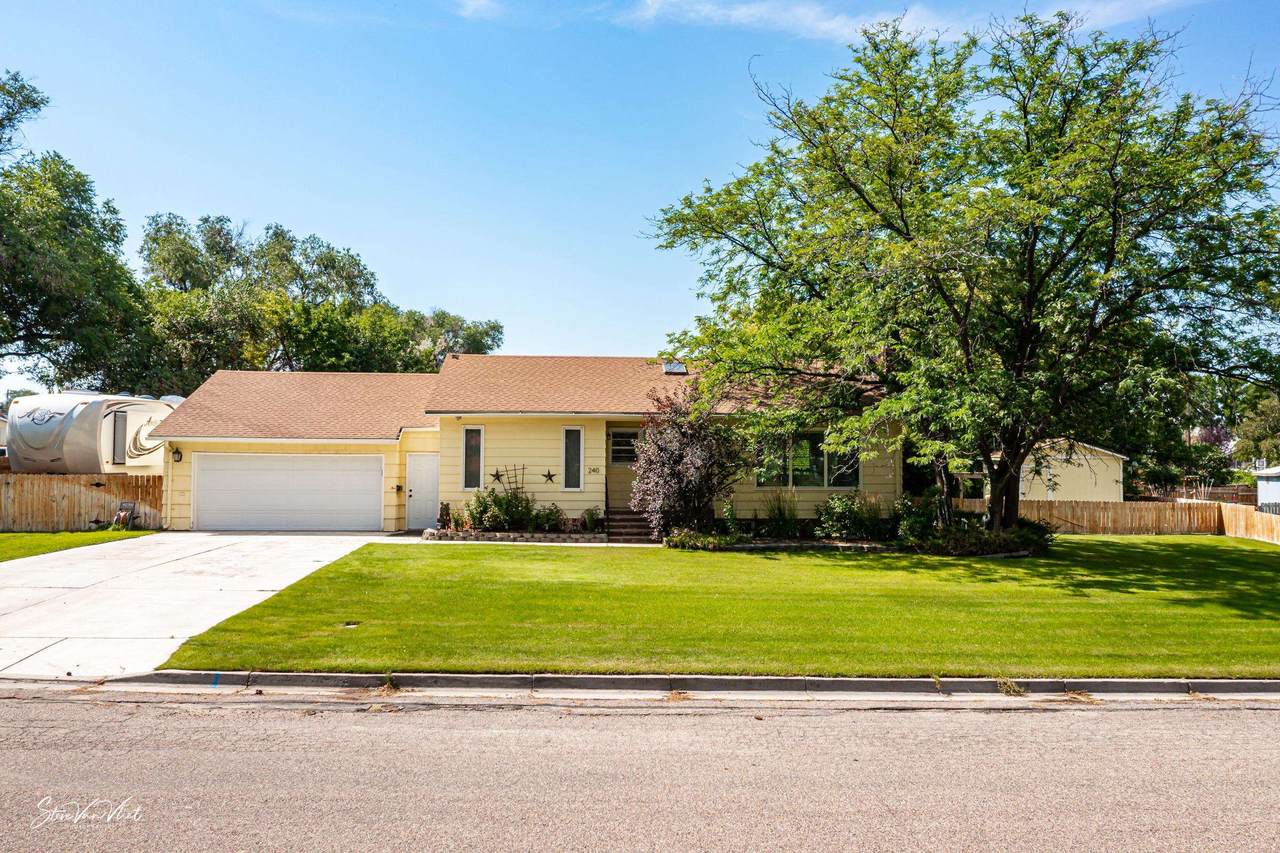 240 Park - Photo 1