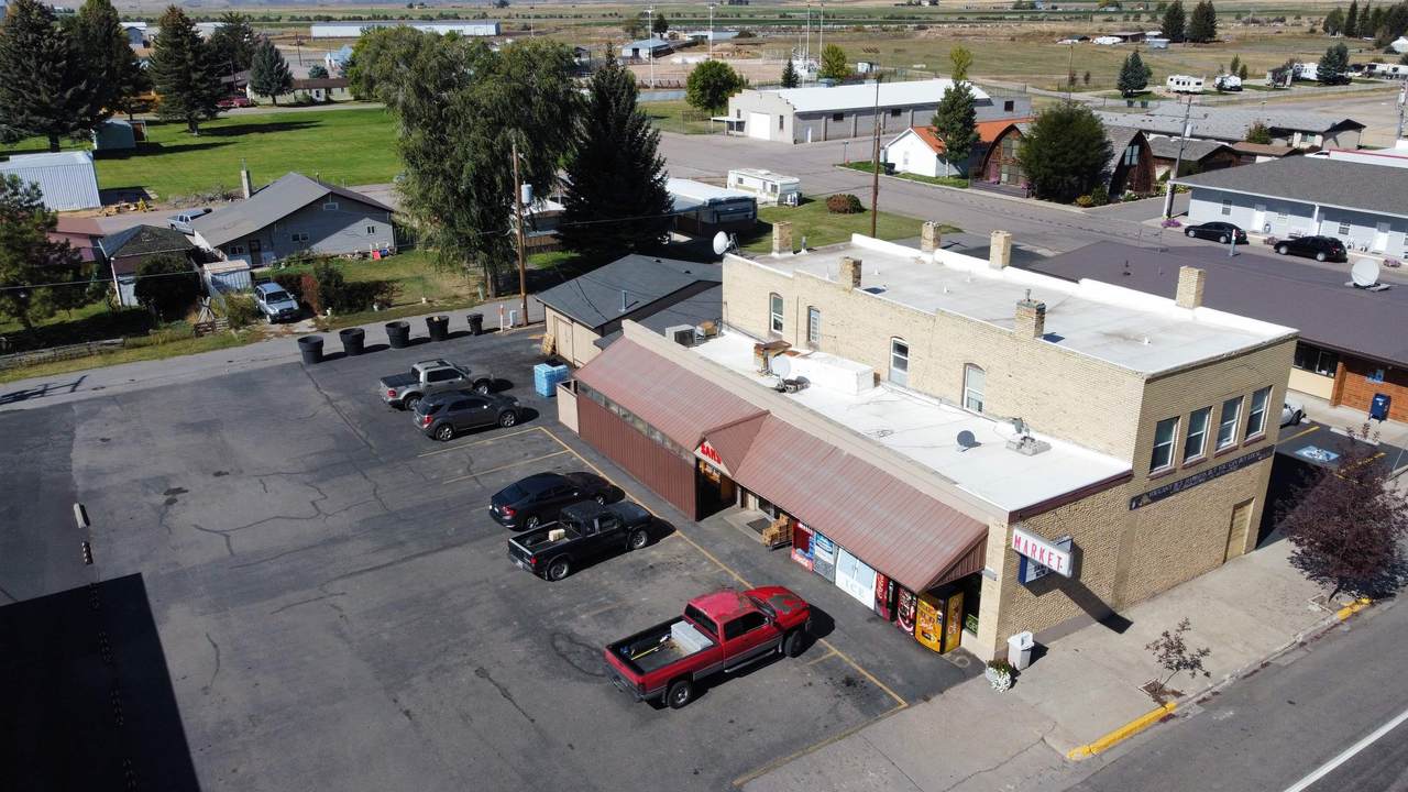 15 Main Street - Photo 1