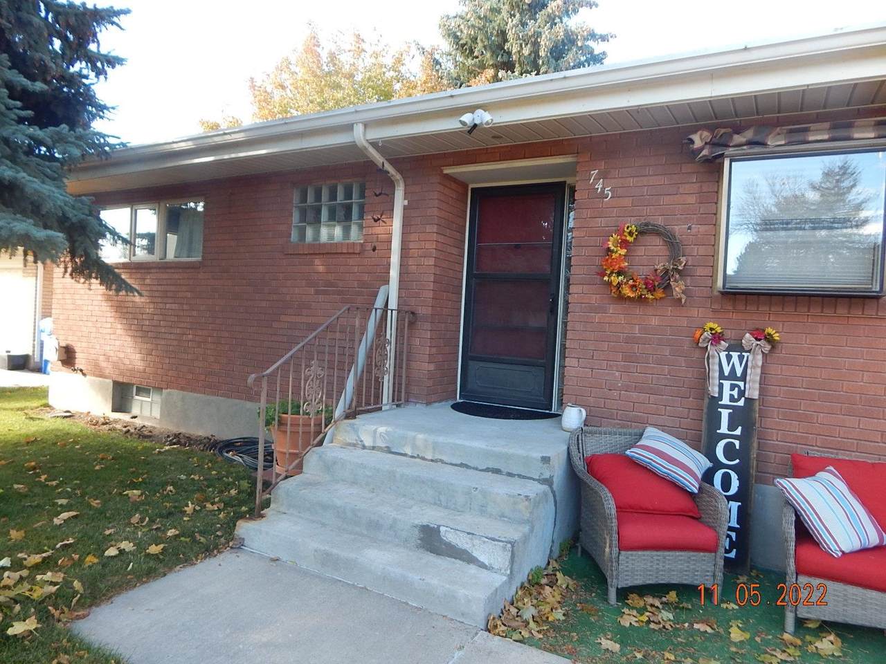 745 19th Avenue - Photo 1