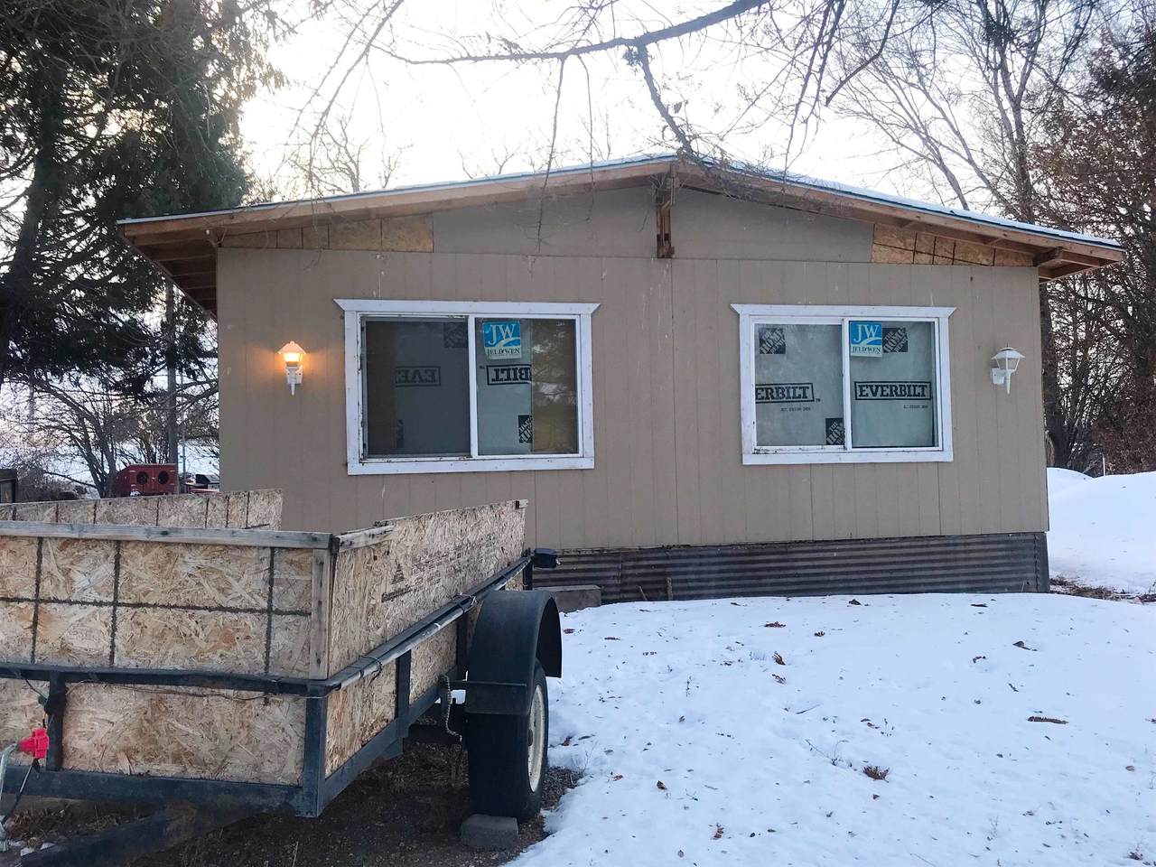 584 Garfield Street - Photo 1