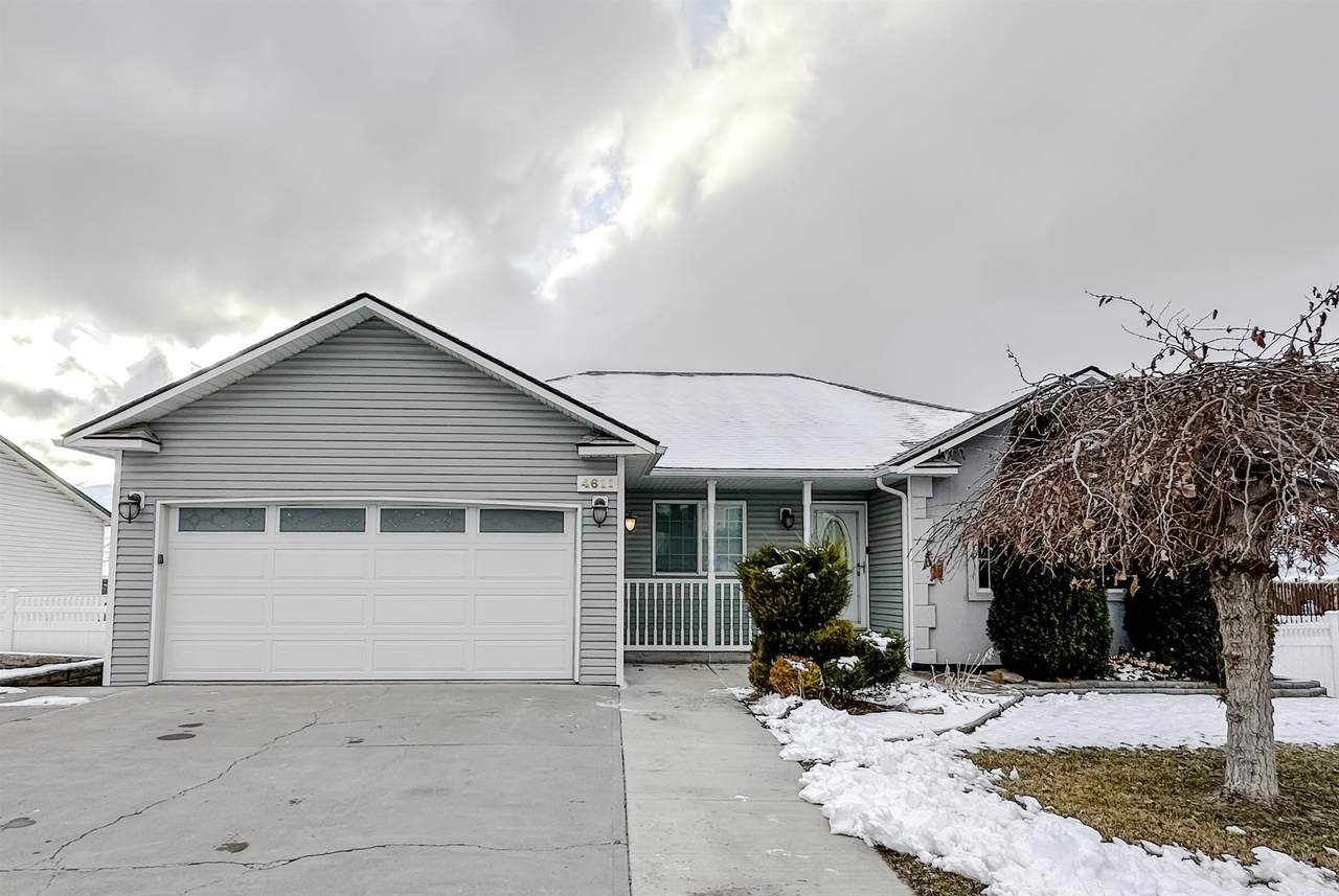 4611 Mountain Park Rd - Photo 1