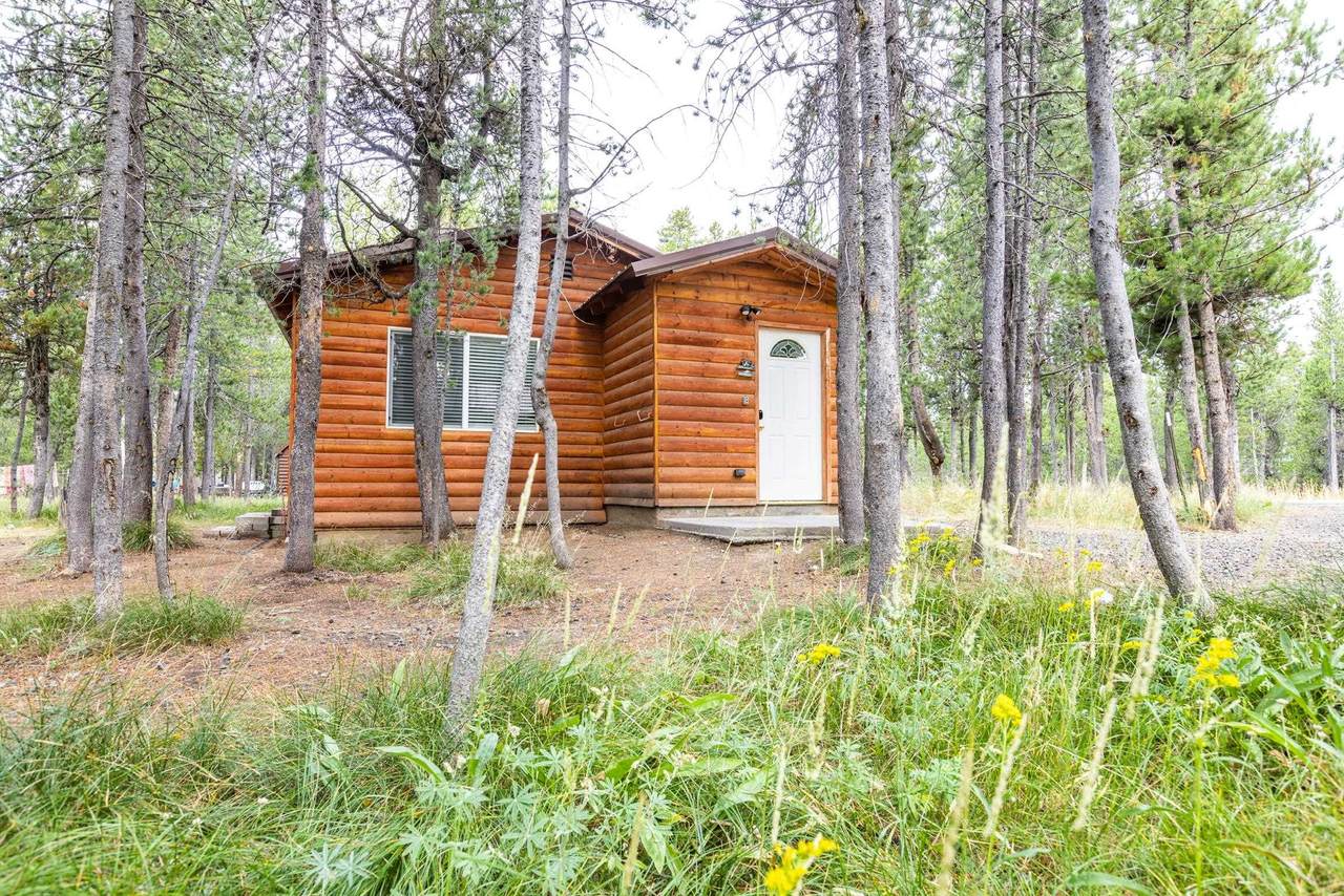4146 Cascade - Photo 1
