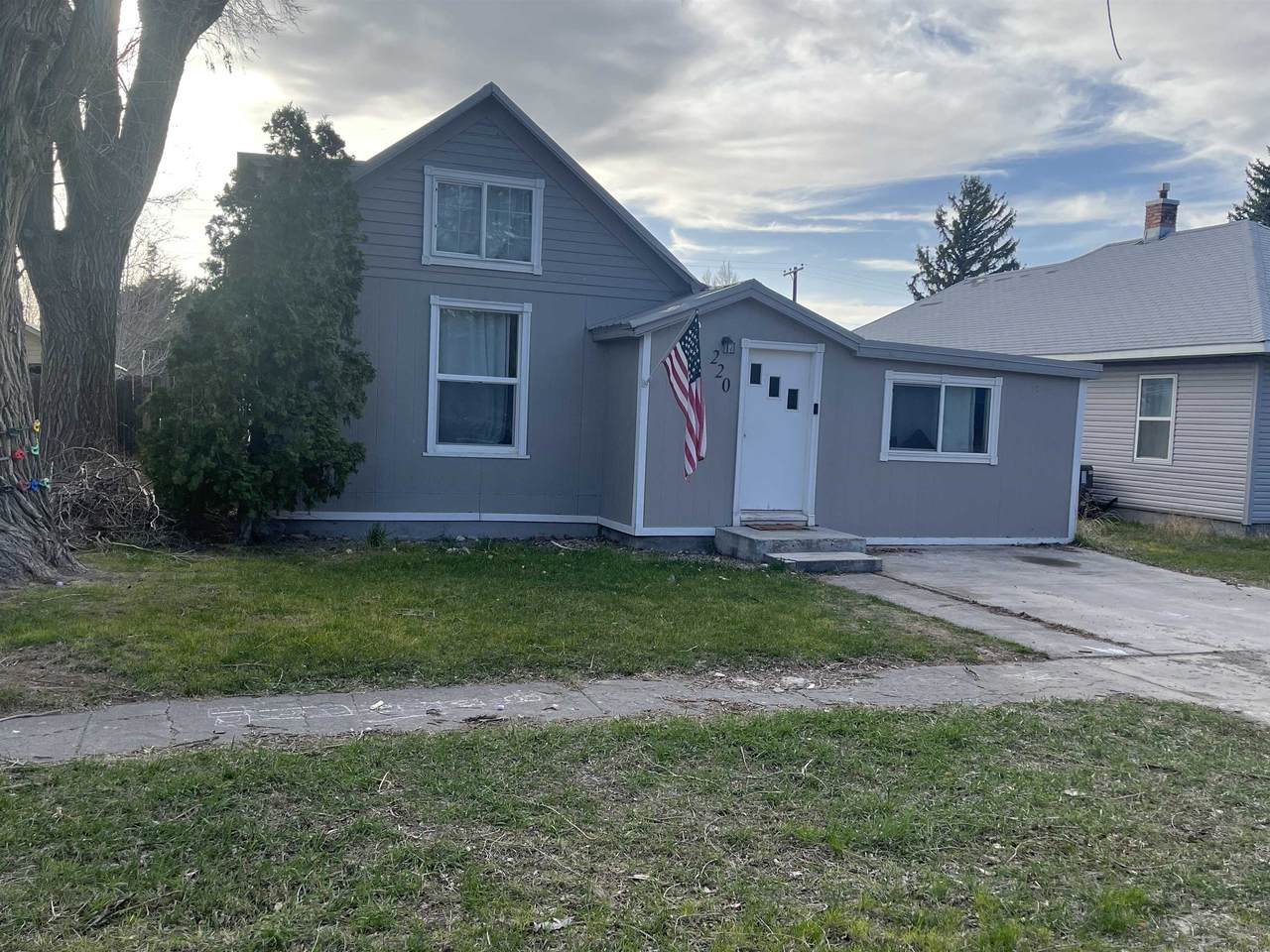 220 3rd West - Photo 1