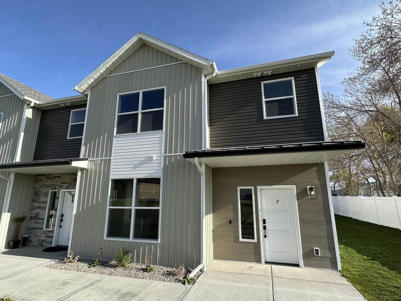 5540 Trueman Unit F - Photo 1