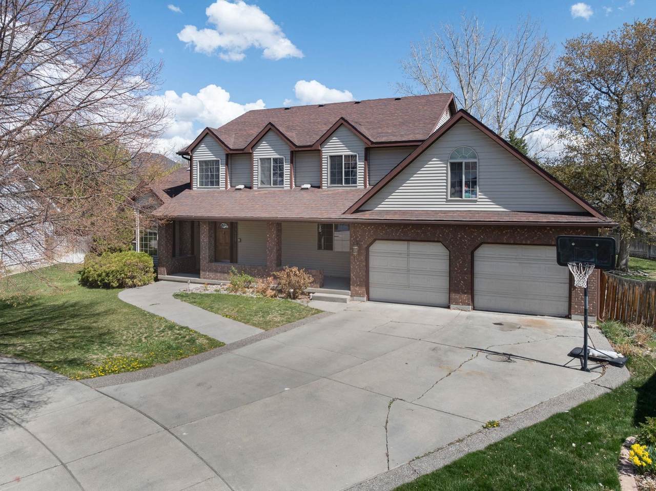 444 Berrett Ave. - Photo 1