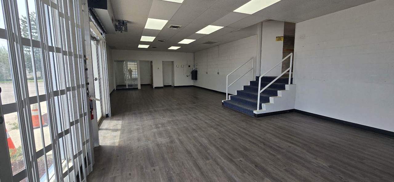 610 Industrial Lane - Photo 1