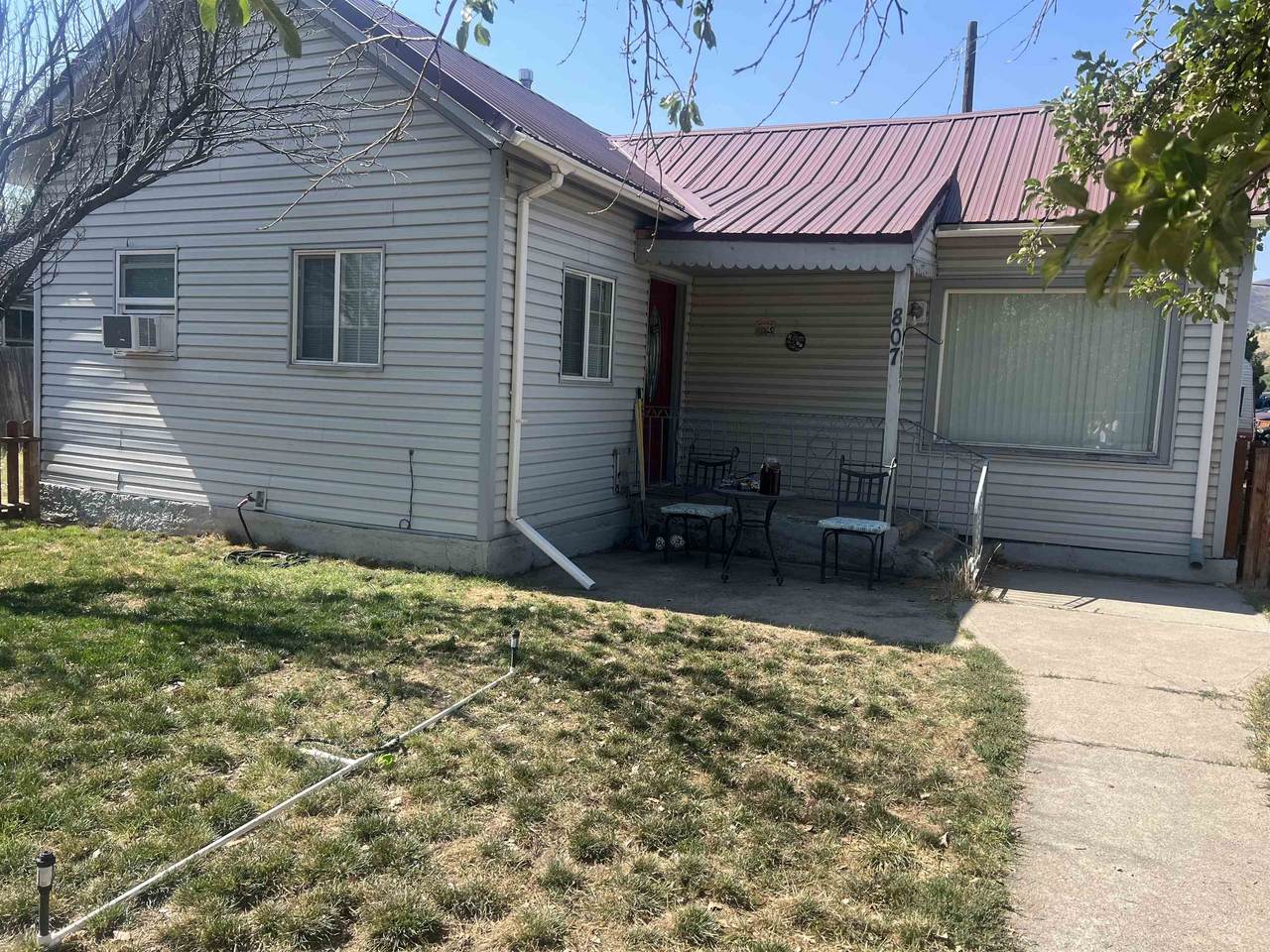 807 Harrison Ave - Photo 1