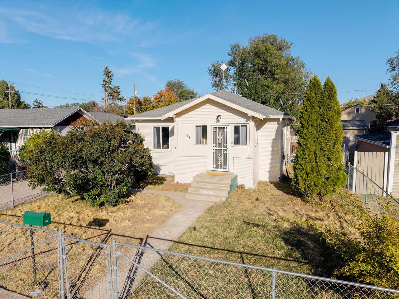 168 Park Ave. - Photo 1