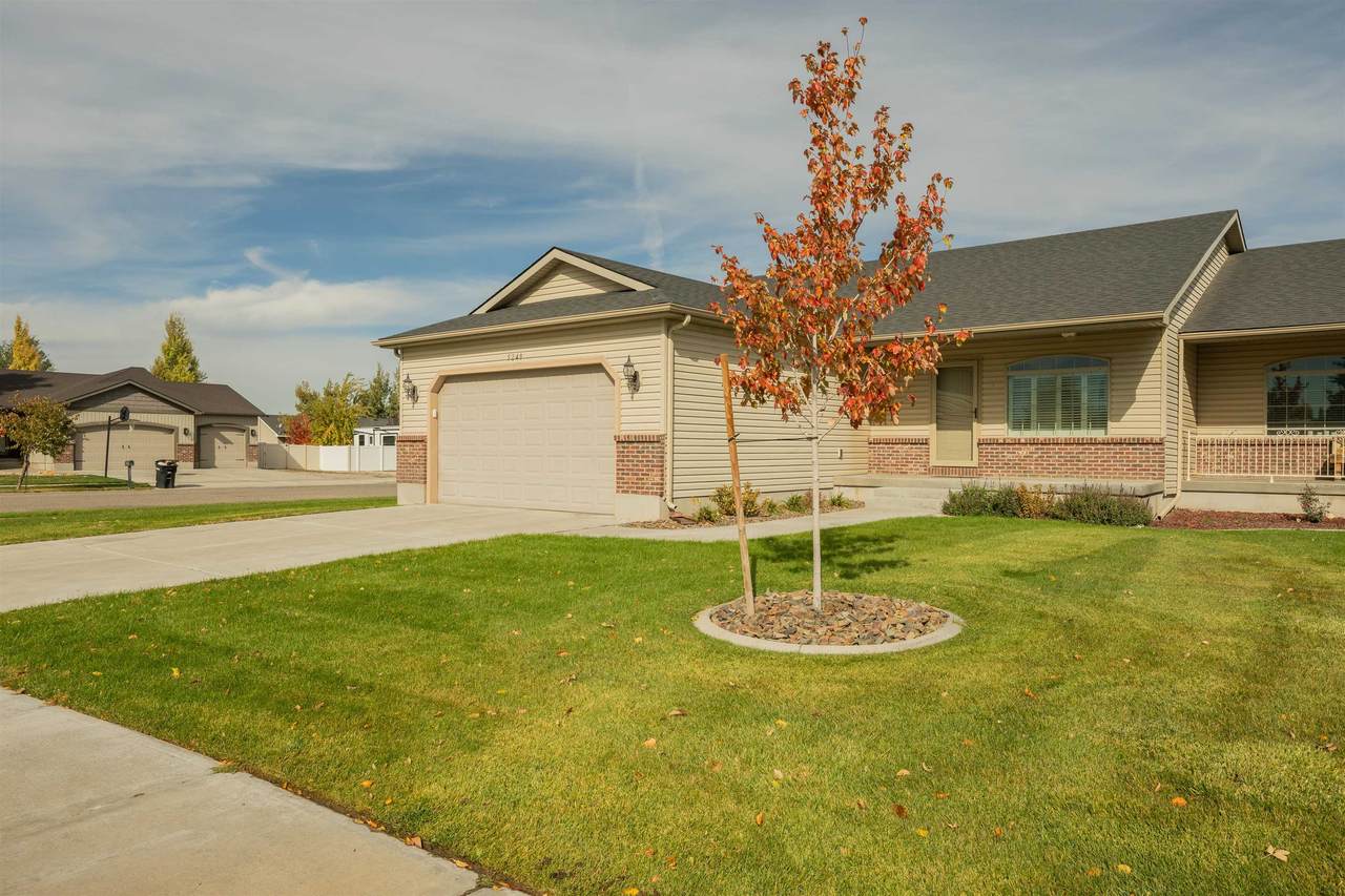 5249 Barton Place - Photo 1