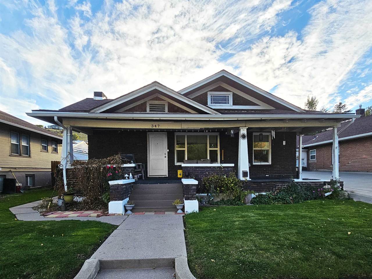 347 Grant Ave - Photo 1