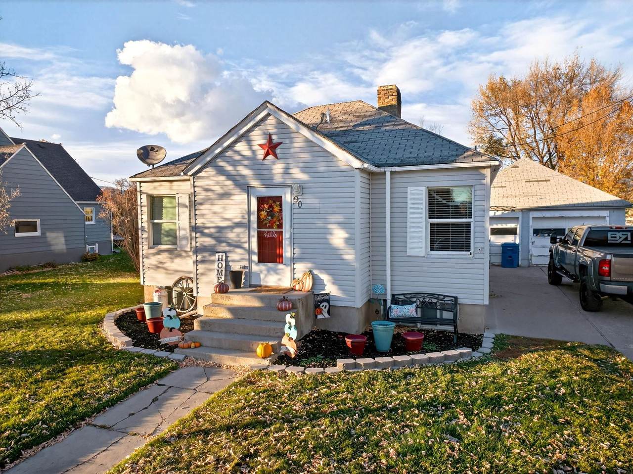 90 Railroad - Photo 1