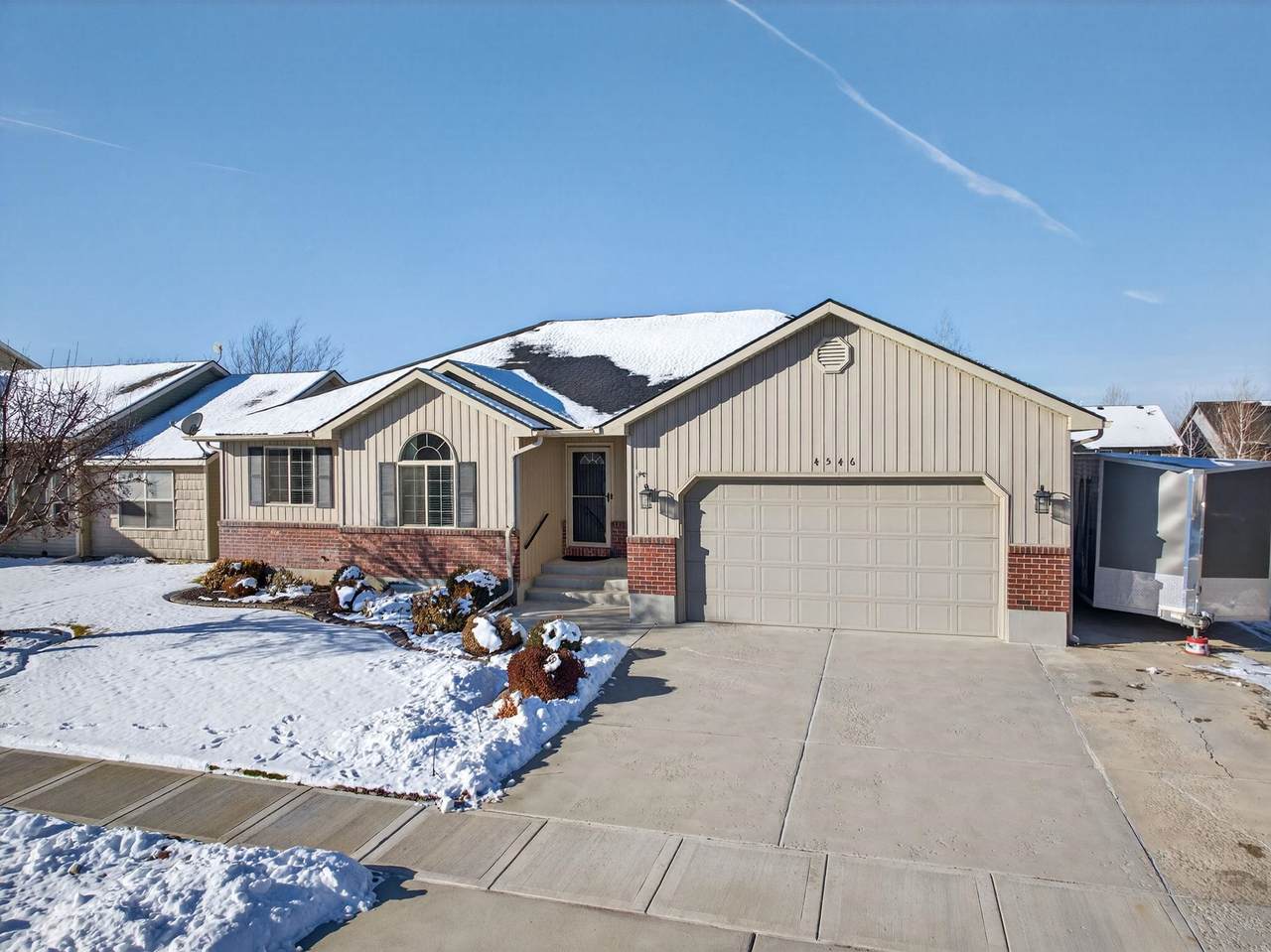 4546 Hershey Loop - Photo 1