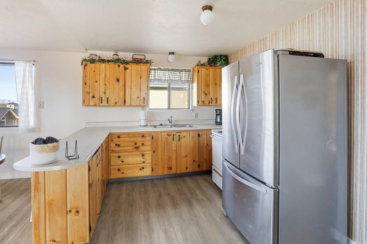 https://bt-photos.global.ssl.fastly.net/pocatello/1280_boomver_1_581399-2.jpg