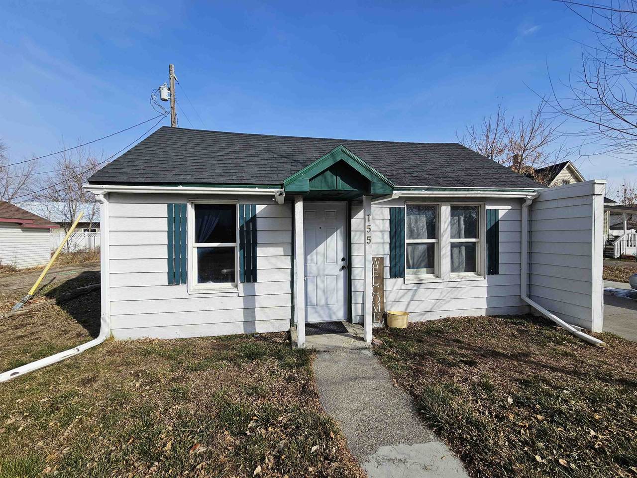 155 Jackson St - Photo 1