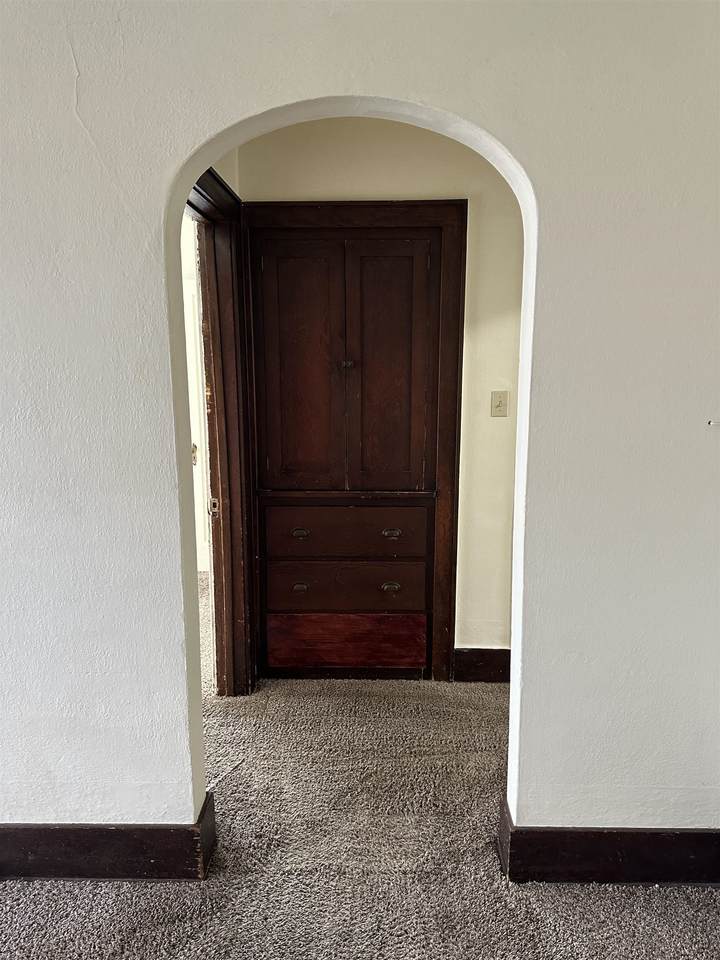 https://bt-photos.global.ssl.fastly.net/pocatello/1280_boomver_1_581621-2.jpg