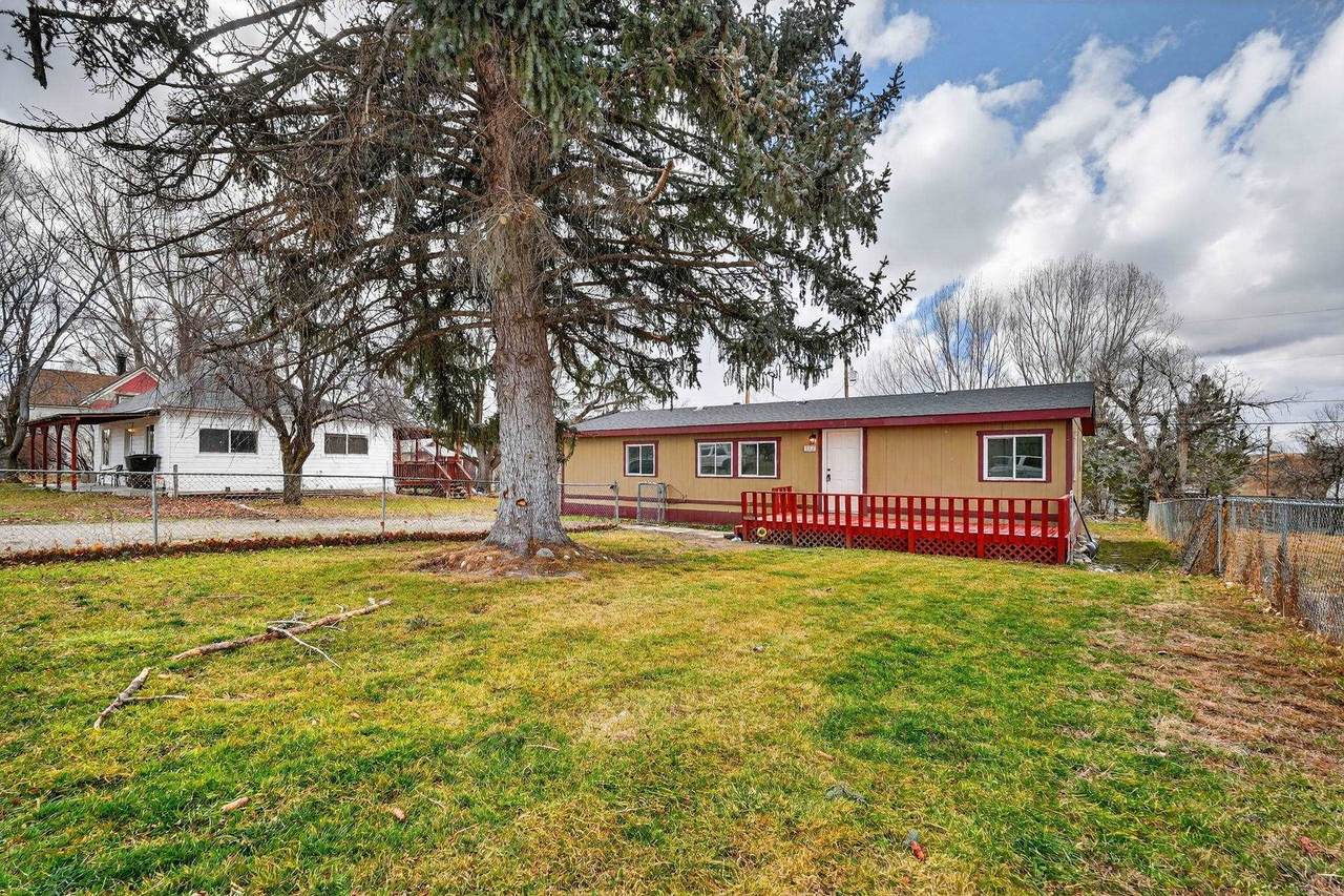 228 Mckinley St - Photo 1