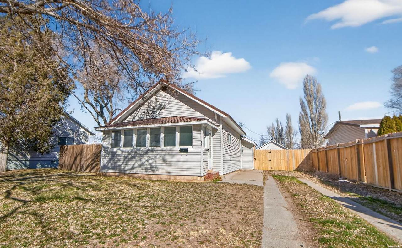 221 Madison - Photo 1