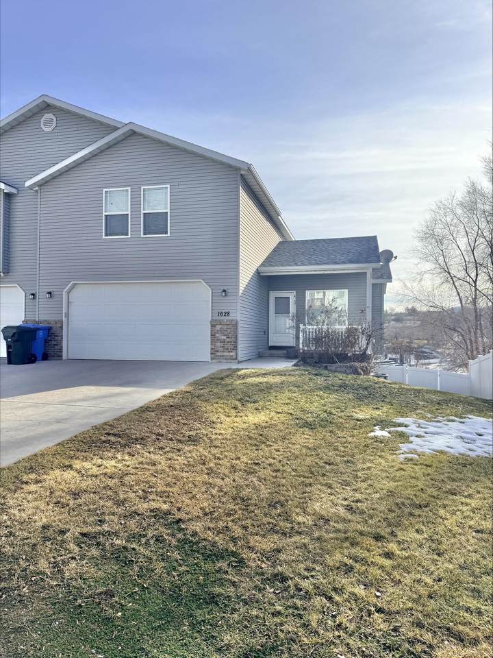 1628 Sun Hill Loop - Photo 1