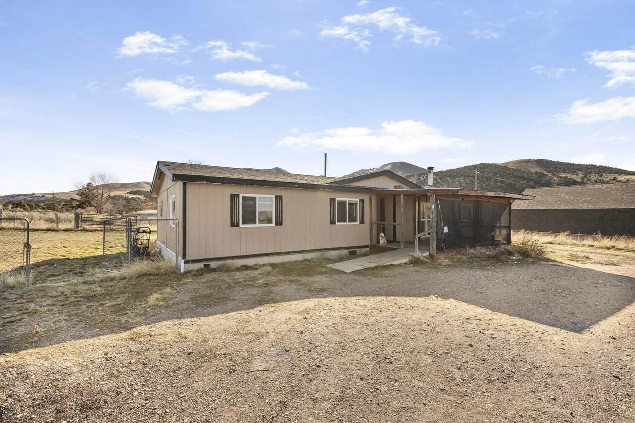 8204 Providence Ln - Photo 1