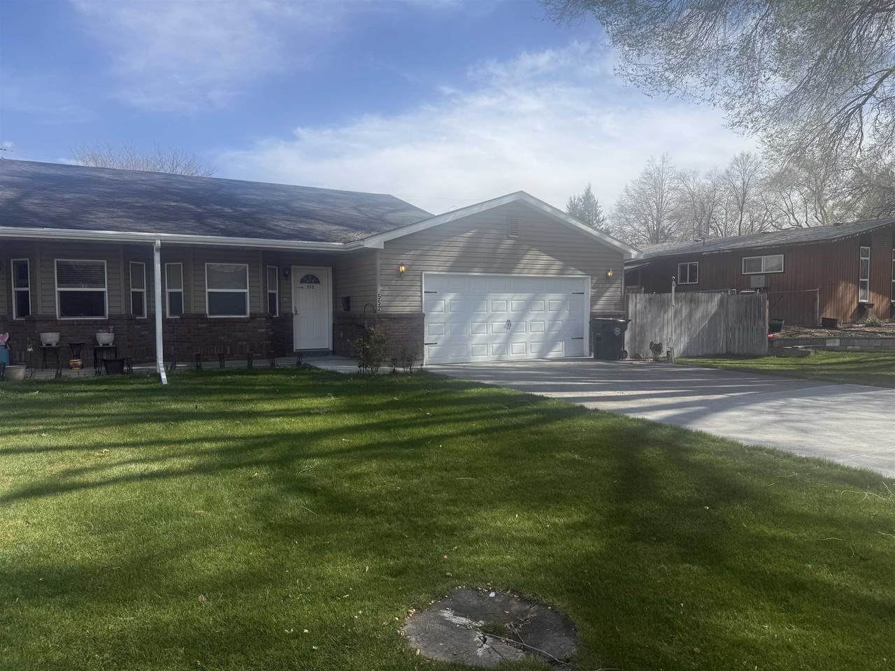 552 Stout - Photo 1