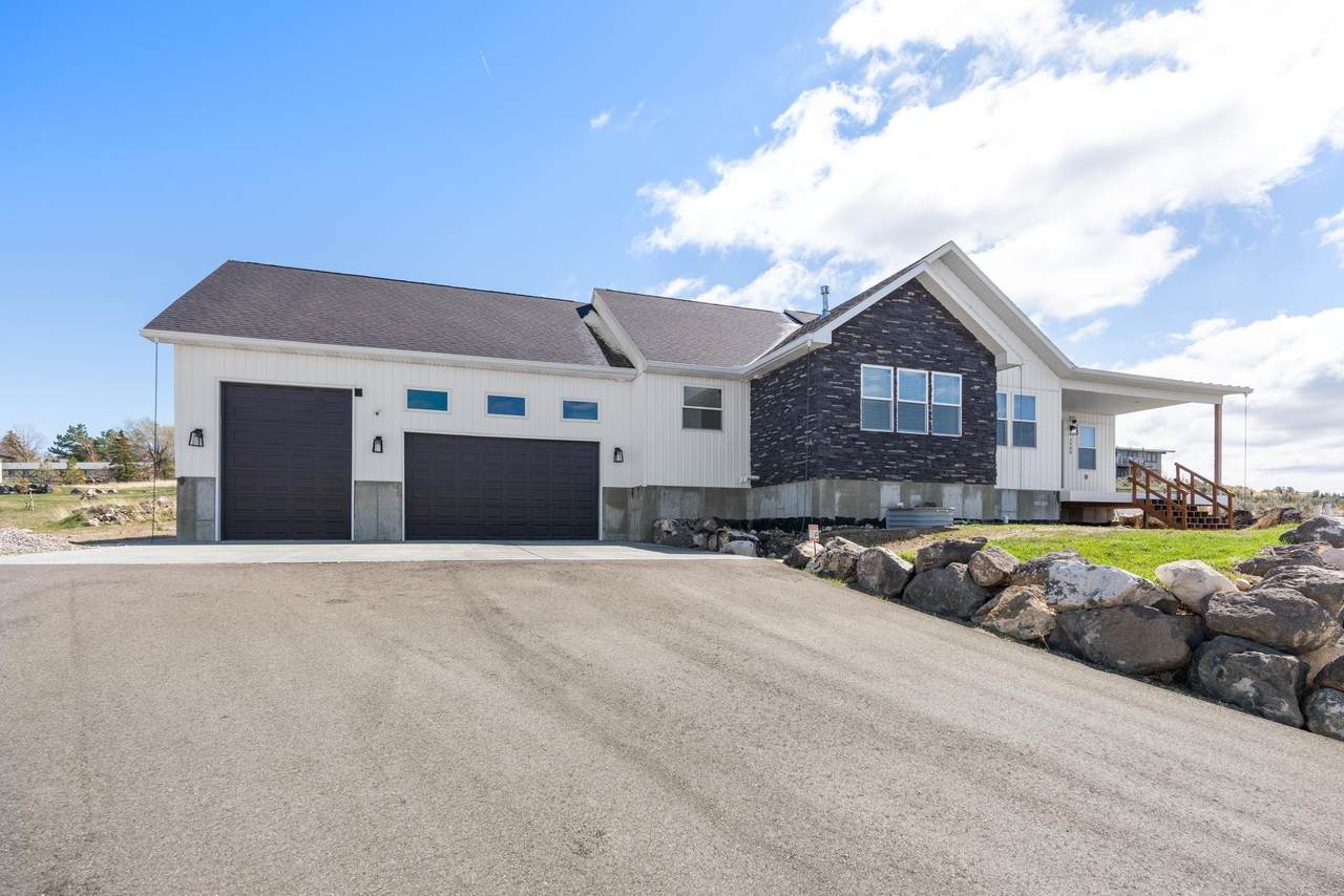 5900 Alma Drive - Photo 1