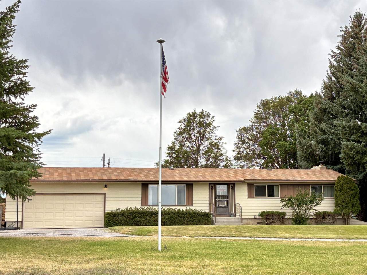 3197 Eagle Rock Road - Photo 1