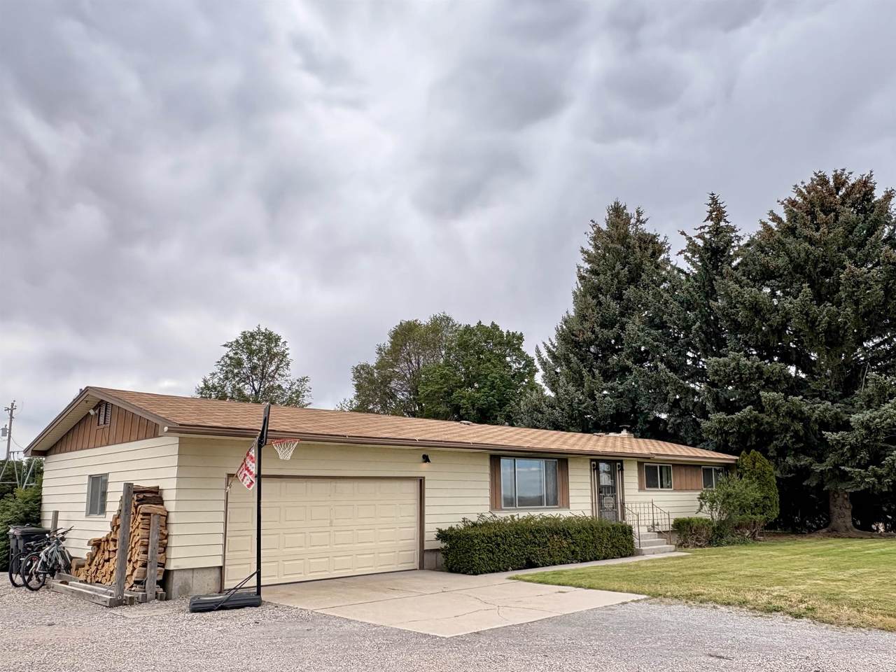 https://bt-photos.global.ssl.fastly.net/pocatello/1280_boomver_1_582993-2.jpg