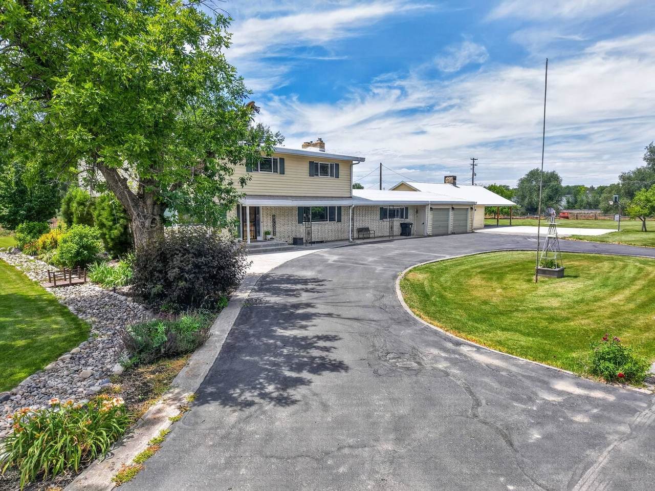 1385 Shilling - Photo 1