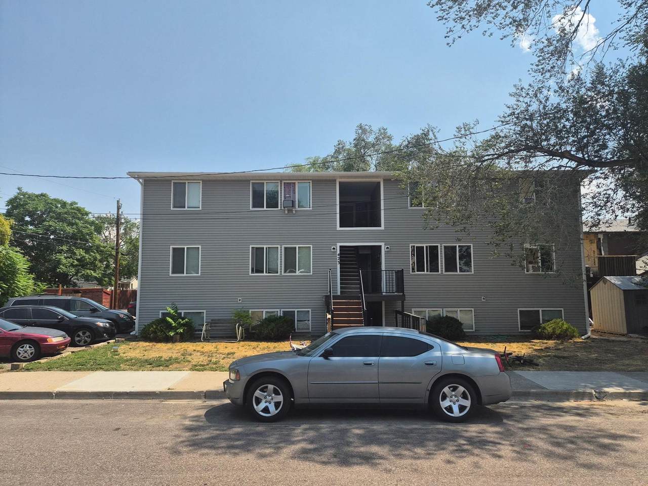 421-423 Dunn - Photo 1