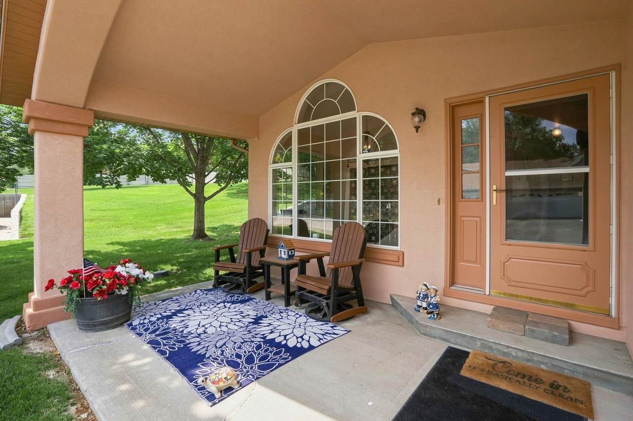 2850 Bannock Hwy - Photo 1