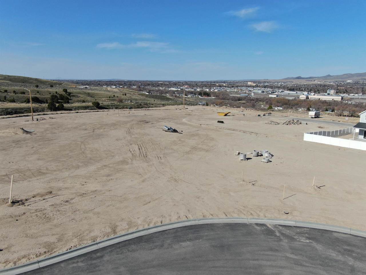 2076 Cortez Court - Photo 1