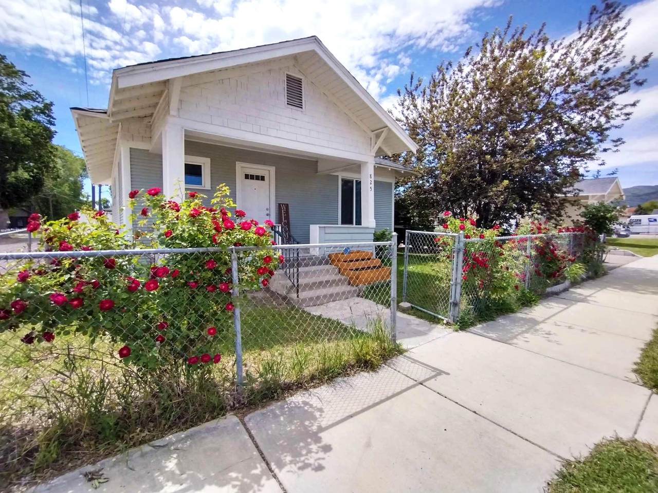 825 Lander - Photo 1