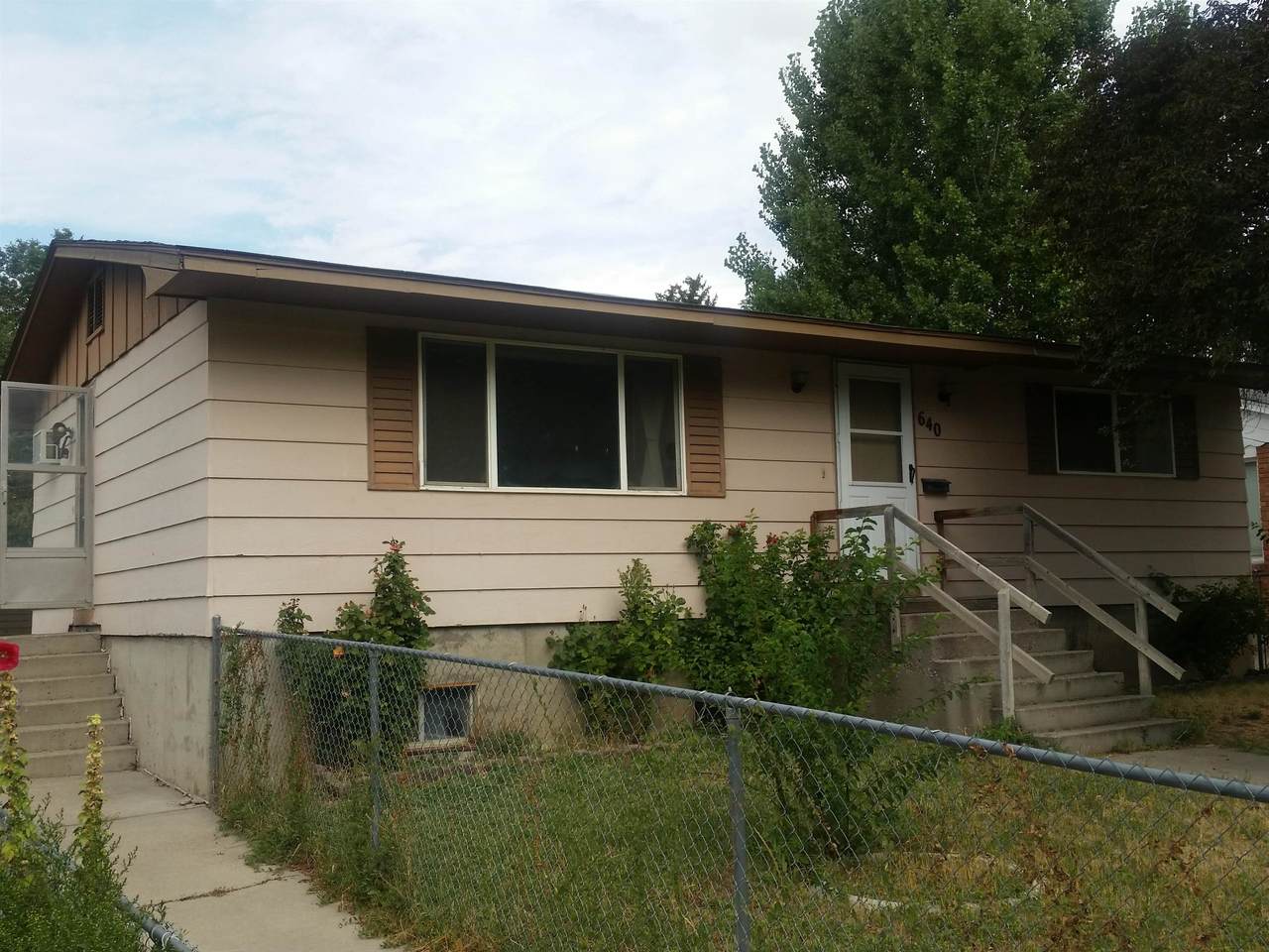 640 Poplar - Photo 1