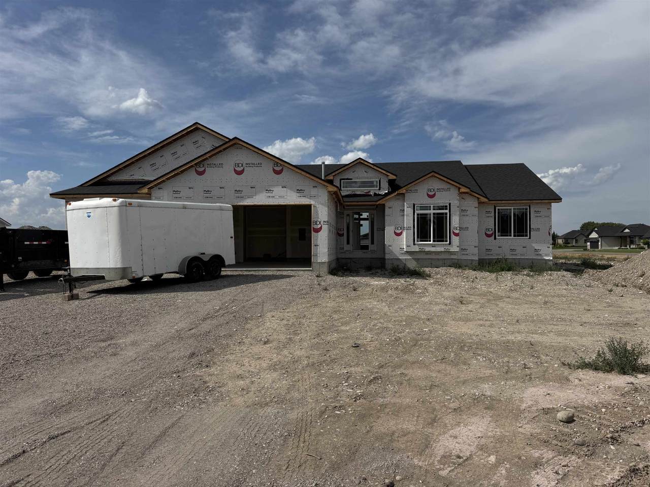 302 320 N - Photo 1