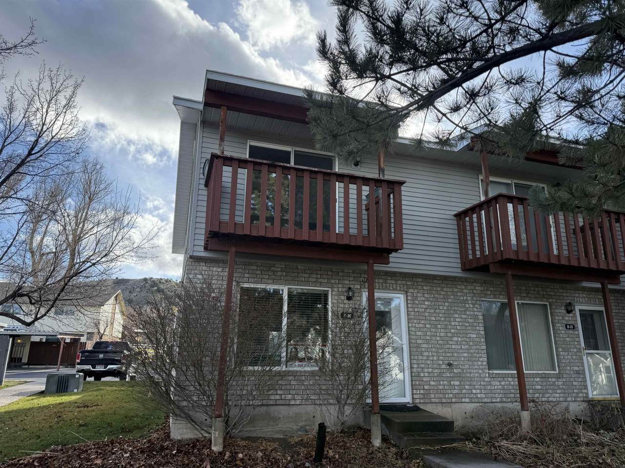 1800 Grant Unit 36 B - Photo 1