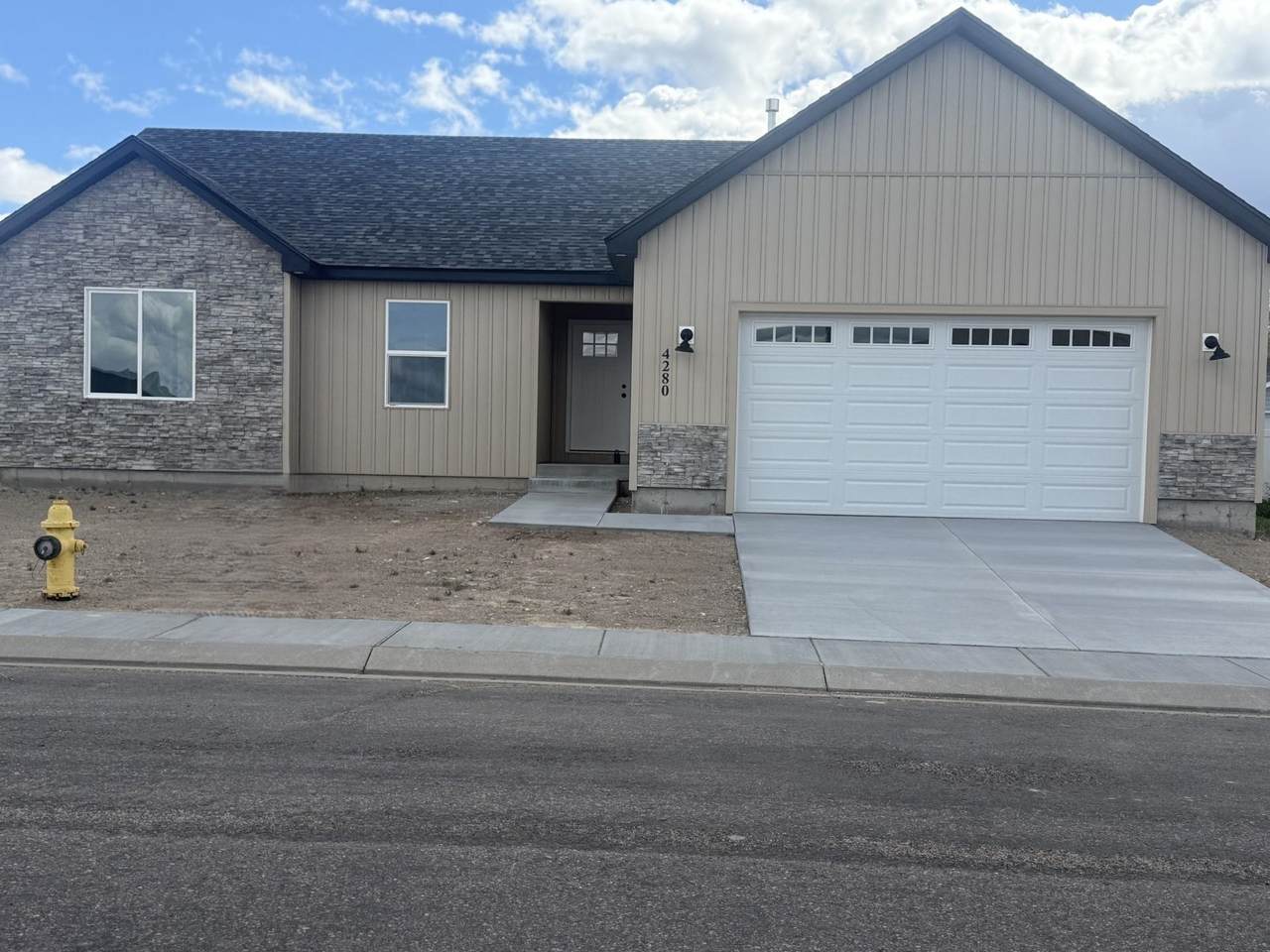 4280 Arizona - Photo 1