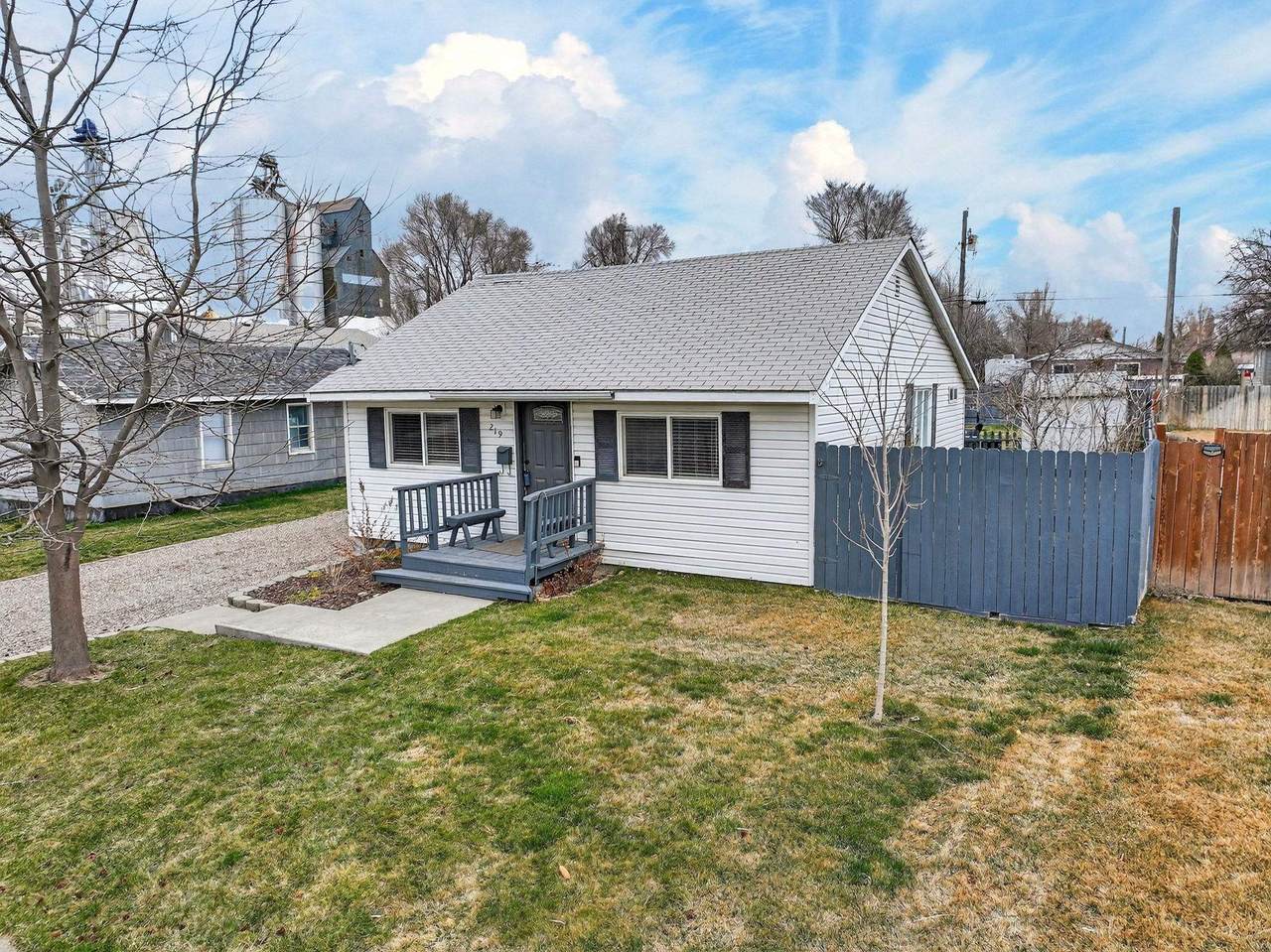 219 Van Buren Street - Photo 1